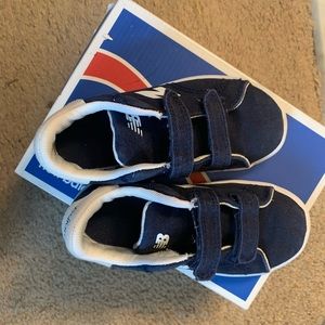 New Balance Canvas shoes